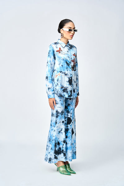 BUTTERFLY SCRIBBLE HIGH LOW SHIRT WITH BELL BOTTOM PANTS