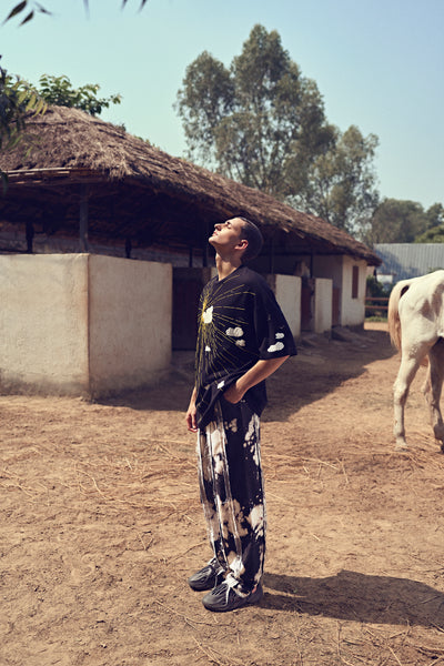 SUN AND CLOUDS OVERSIZED T-SHIRT